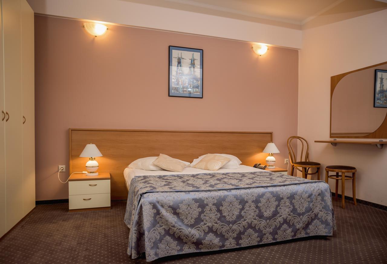 Hotel Reghina Тимишоара Экстерьер фото