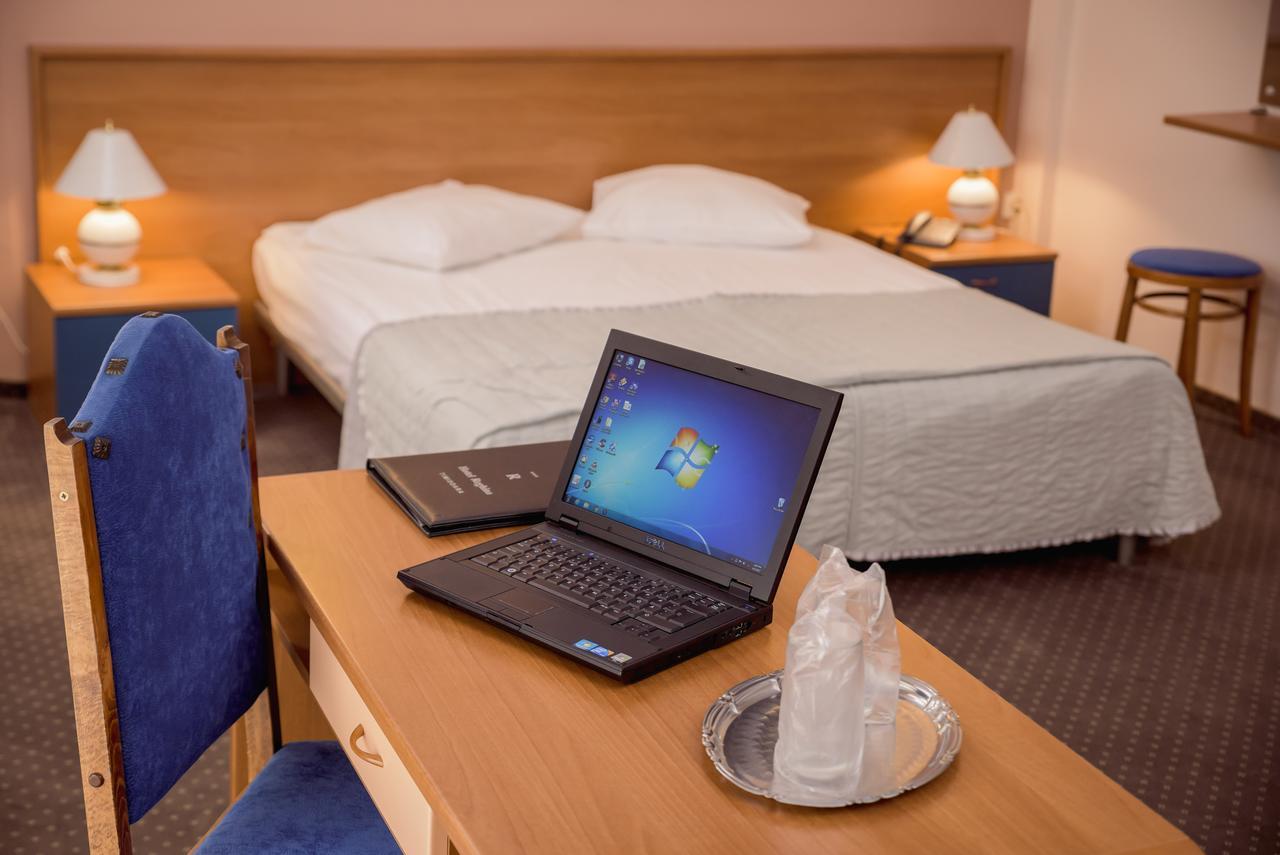 Hotel Reghina Тимишоара Экстерьер фото